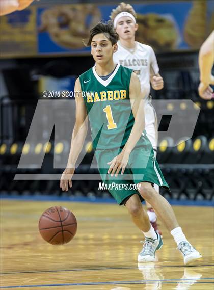 Thumbnail 1 in Scotts Valley vs Harbor (Santa Cruz Warriors Invitational Tournament) photogallery.