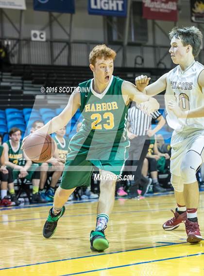 Thumbnail 1 in Scotts Valley vs Harbor (Santa Cruz Warriors Invitational Tournament) photogallery.