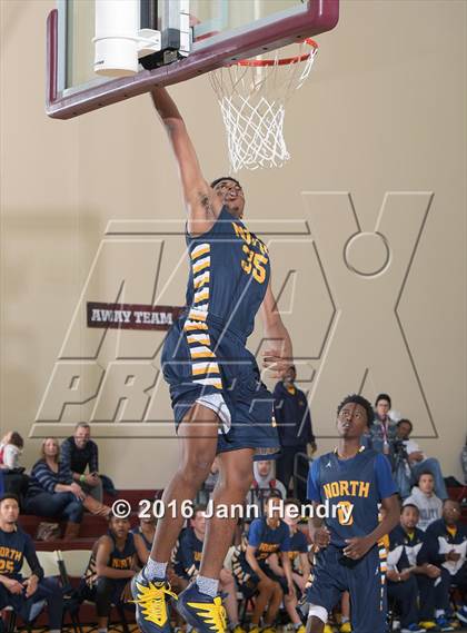 Thumbnail 3 in JW North @ Serra (MaxPreps Holiday Classic) photogallery.
