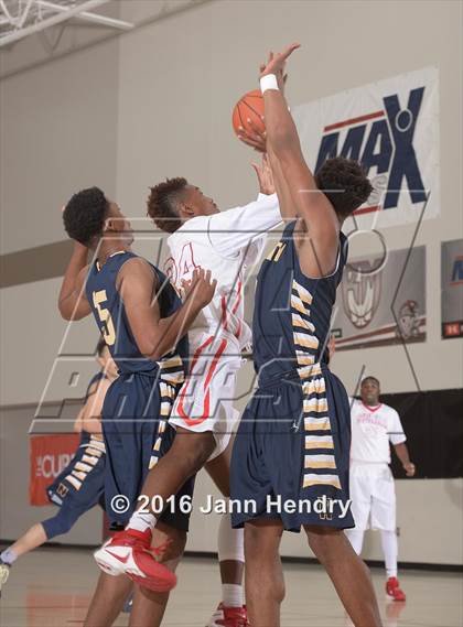 Thumbnail 3 in JW North @ Serra (MaxPreps Holiday Classic) photogallery.