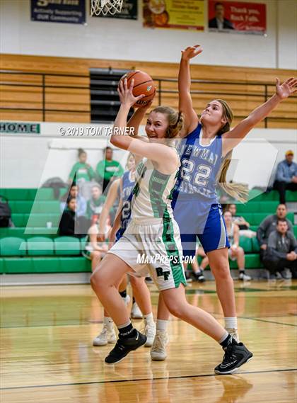 Thumbnail 2 in Newman Central Catholic @ Rock Falls photogallery.