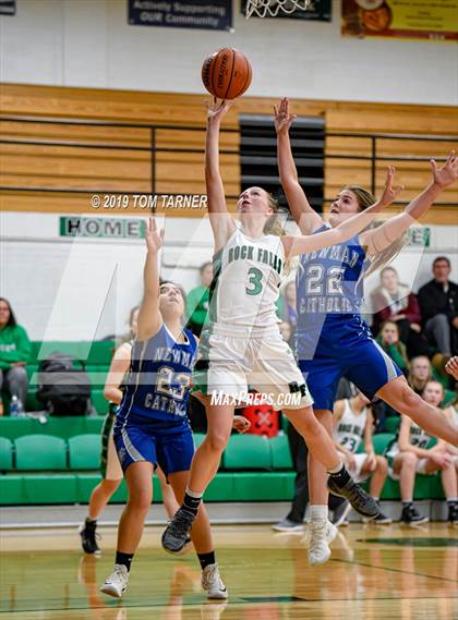 Thumbnail 3 in Newman Central Catholic @ Rock Falls photogallery.
