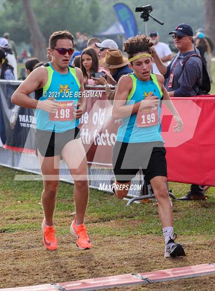 Thumbnail 1 in CIF Central Section Cross Country Championships (Boys D2 Race) photogallery.