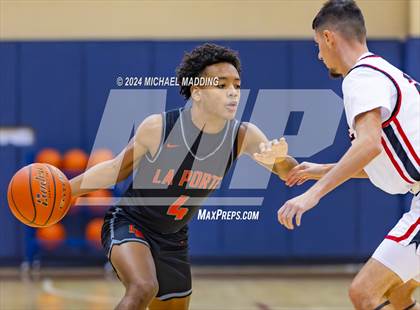 Thumbnail 3 in Kountze vs La Porte (Hardin-Jefferson Basketball Tournament) photogallery.