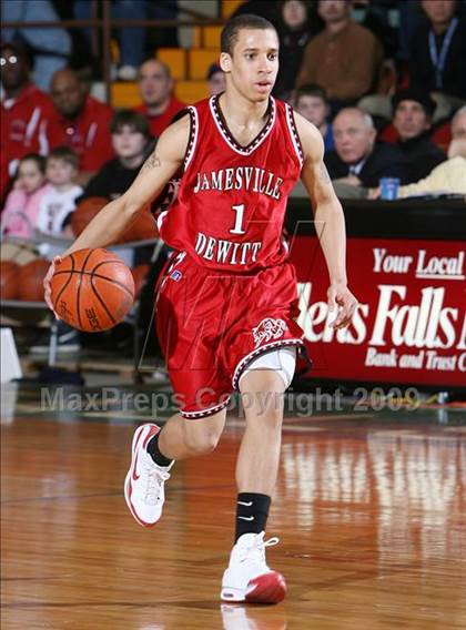 Thumbnail 2 in Peekskill vs Jamesville-DeWitt (NYSPHSAA A Final) photogallery.