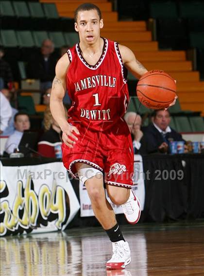 Thumbnail 1 in Peekskill vs Jamesville-DeWitt (NYSPHSAA A Final) photogallery.