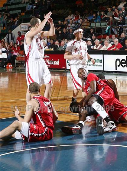 Thumbnail 1 in Peekskill vs Jamesville-DeWitt (NYSPHSAA A Final) photogallery.