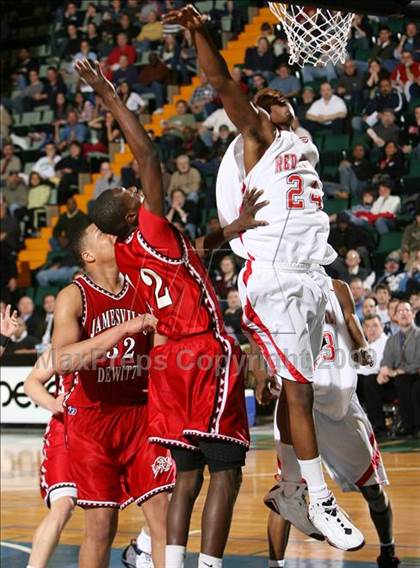 Thumbnail 2 in Peekskill vs Jamesville-DeWitt (NYSPHSAA A Final) photogallery.