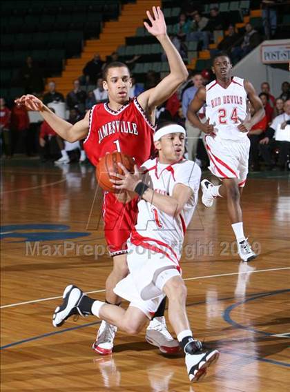 Thumbnail 1 in Peekskill vs Jamesville-DeWitt (NYSPHSAA A Final) photogallery.
