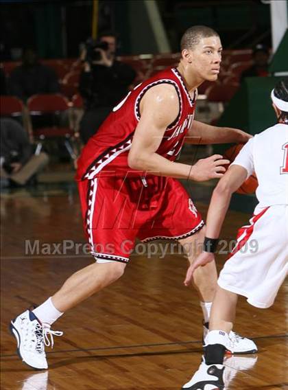 Thumbnail 2 in Peekskill vs Jamesville-DeWitt (NYSPHSAA A Final) photogallery.