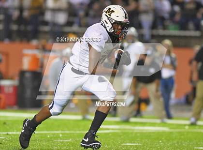 Thumbnail 3 in Jefferson vs. Malakoff (UIL 3A Area Region II Playoff) photogallery.