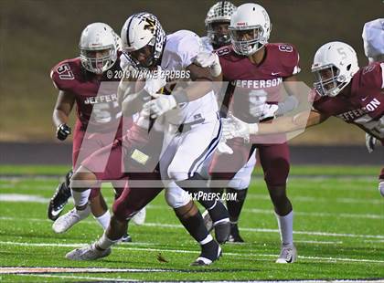 Thumbnail 1 in Jefferson vs. Malakoff (UIL 3A Area Region II Playoff) photogallery.