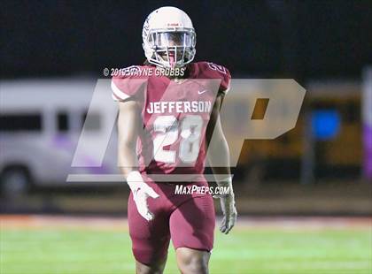 Thumbnail 2 in Jefferson vs. Malakoff (UIL 3A Area Region II Playoff) photogallery.