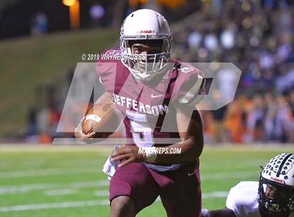 Thumbnail 2 in Jefferson vs. Malakoff (UIL 3A Area Region II Playoff) photogallery.