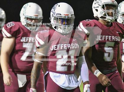 Thumbnail 1 in Jefferson vs. Malakoff (UIL 3A Area Region II Playoff) photogallery.