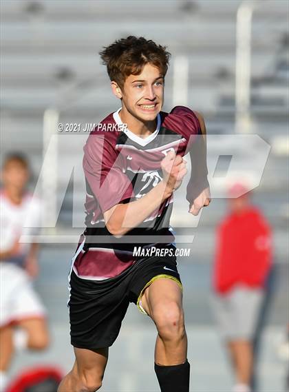 Thumbnail 2 in Fredericksburg vs. Dripping Springs (Dripping Springs Invitational) photogallery.