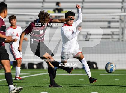 Thumbnail 2 in Fredericksburg vs. Dripping Springs (Dripping Springs Invitational) photogallery.
