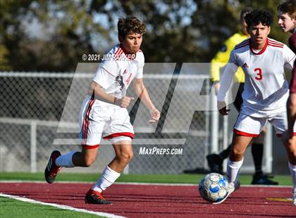Thumbnail 3 in Fredericksburg vs. Dripping Springs (Dripping Springs Invitational) photogallery.