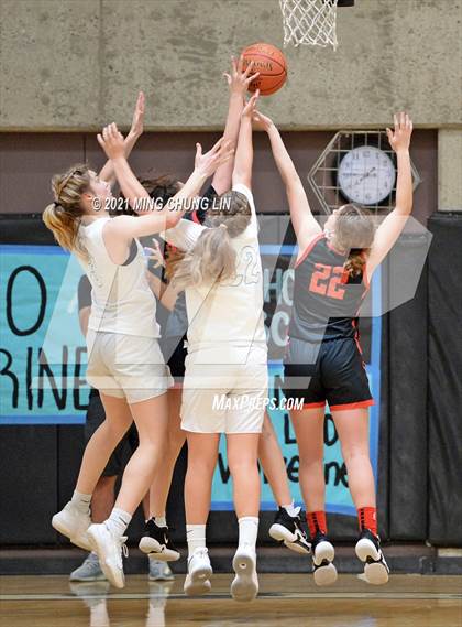 Thumbnail 1 in Harvard-Westlake @ Aliso Niguel photogallery.