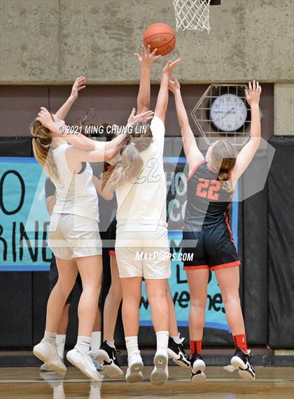 Thumbnail 3 in Harvard-Westlake @ Aliso Niguel photogallery.