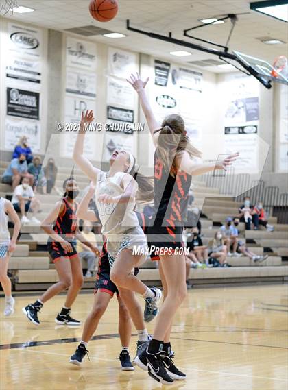 Thumbnail 1 in Harvard-Westlake @ Aliso Niguel photogallery.