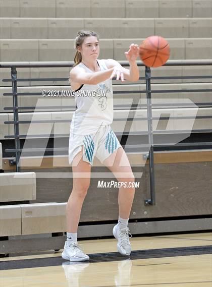 Thumbnail 1 in Harvard-Westlake @ Aliso Niguel photogallery.