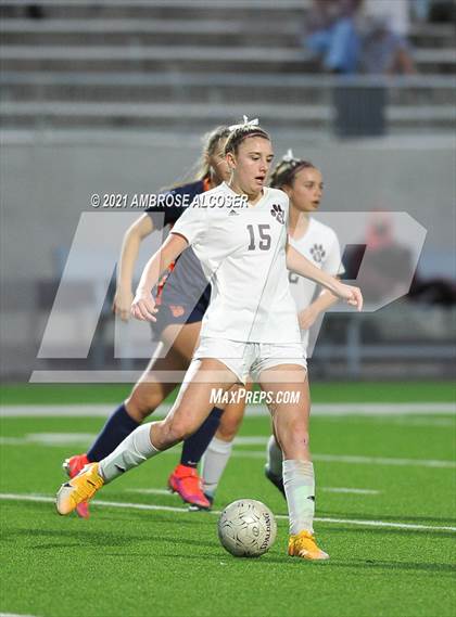 Thumbnail 1 in Seven Lakes vs. Cy-Fair (UIL 6A Regional Playoff) photogallery.