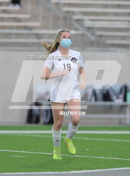 Thumbnail 3 in Seven Lakes vs. Cy-Fair (UIL 6A Regional Playoff) photogallery.