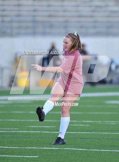 Thumbnail 1 in Seven Lakes vs. Cy-Fair (UIL 6A Regional Playoff) photogallery.