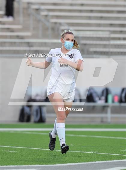 Thumbnail 2 in Seven Lakes vs. Cy-Fair (UIL 6A Regional Playoff) photogallery.