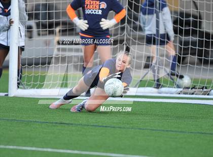 Thumbnail 2 in Seven Lakes vs. Cy-Fair (UIL 6A Regional Playoff) photogallery.