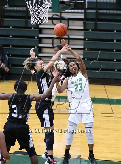 Thumbnail 2 in Mansfield @ DeSoto photogallery.