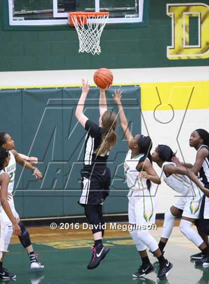 Thumbnail 1 in Mansfield @ DeSoto photogallery.