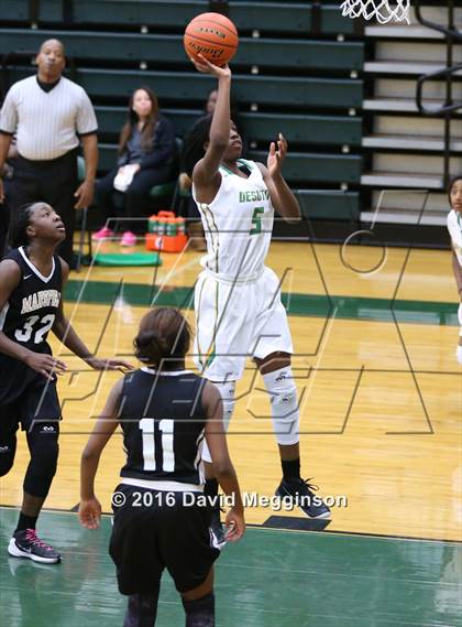 Thumbnail 3 in Mansfield @ DeSoto photogallery.