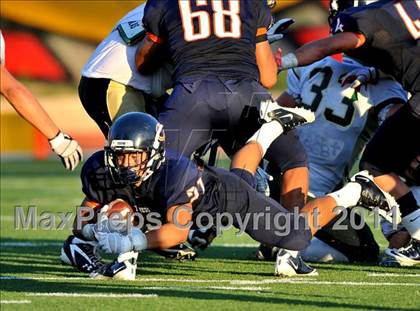 Thumbnail 3 in Cypress vs. Garces (Mission Viejo Football Classic) photogallery.