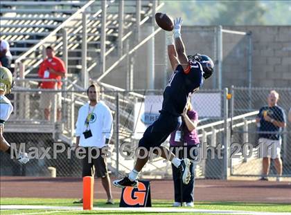 Thumbnail 1 in Cypress vs. Garces (Mission Viejo Football Classic) photogallery.