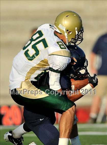 Thumbnail 2 in Cypress vs. Garces (Mission Viejo Football Classic) photogallery.