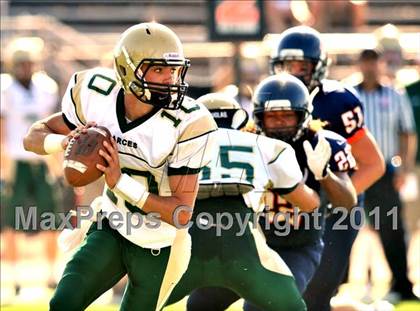 Thumbnail 1 in Cypress vs. Garces (Mission Viejo Football Classic) photogallery.