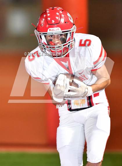 Thumbnail 1 in Holliday vs. Dublin (UIL 3A Division 2 Region 2 Bidistrict) photogallery.