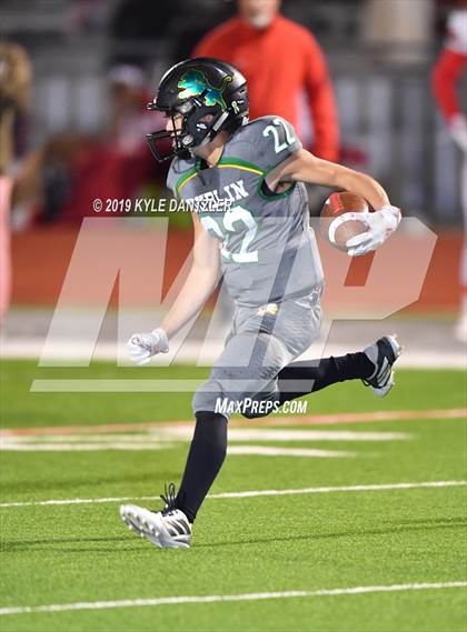 Thumbnail 2 in Holliday vs. Dublin (UIL 3A Division 2 Region 2 Bidistrict) photogallery.