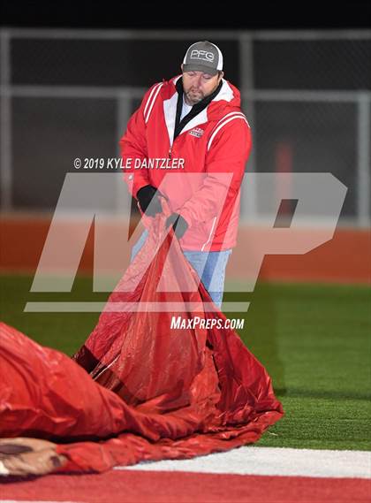 Thumbnail 1 in Holliday vs. Dublin (UIL 3A Division 2 Region 2 Bidistrict) photogallery.