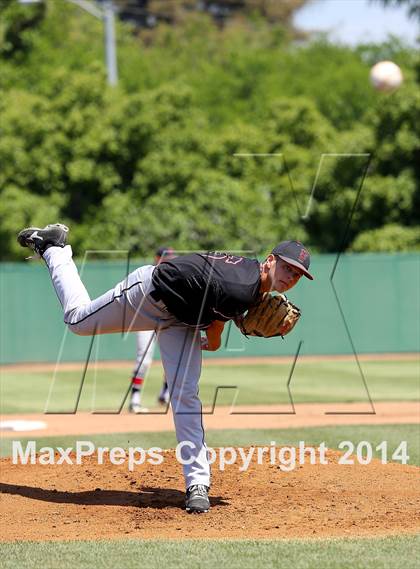 Thumbnail 1 in Stockdale vs Foothill (Boras Classic - North Bracket) photogallery.