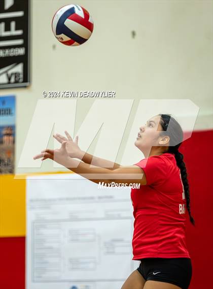 Thumbnail 3 in Taft vs Granada Hills (CIF LA City Section Open Division Semi-Finals) photogallery.