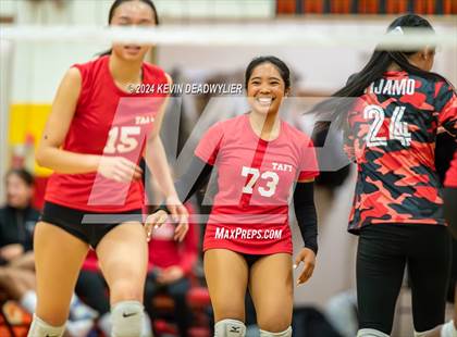 Thumbnail 3 in Taft vs Granada Hills (CIF LA City Section Open Division Semi-Finals) photogallery.