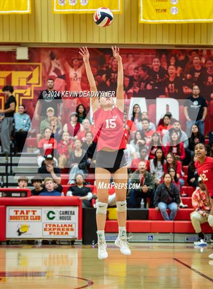 Thumbnail 1 in Taft vs Granada Hills (CIF LA City Section Open Division Semi-Finals) photogallery.
