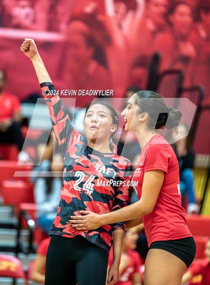 Thumbnail 1 in Taft vs Granada Hills (CIF LA City Section Open Division Semi-Finals) photogallery.