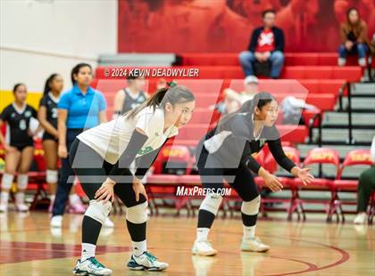 Thumbnail 2 in Taft vs Granada Hills (CIF LA City Section Open Division Semi-Finals) photogallery.