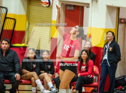 Thumbnail 1 in Taft vs Granada Hills (CIF LA City Section Open Division Semi-Finals) photogallery.