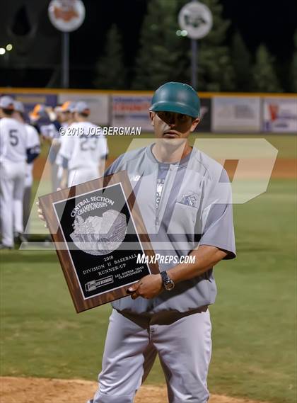 Thumbnail 2 in El Diamante vs. San Joaquin Memorial (CIF CS D2 Final) photogallery.