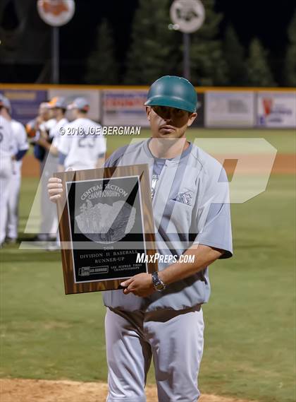Thumbnail 3 in El Diamante vs. San Joaquin Memorial (CIF CS D2 Final) photogallery.